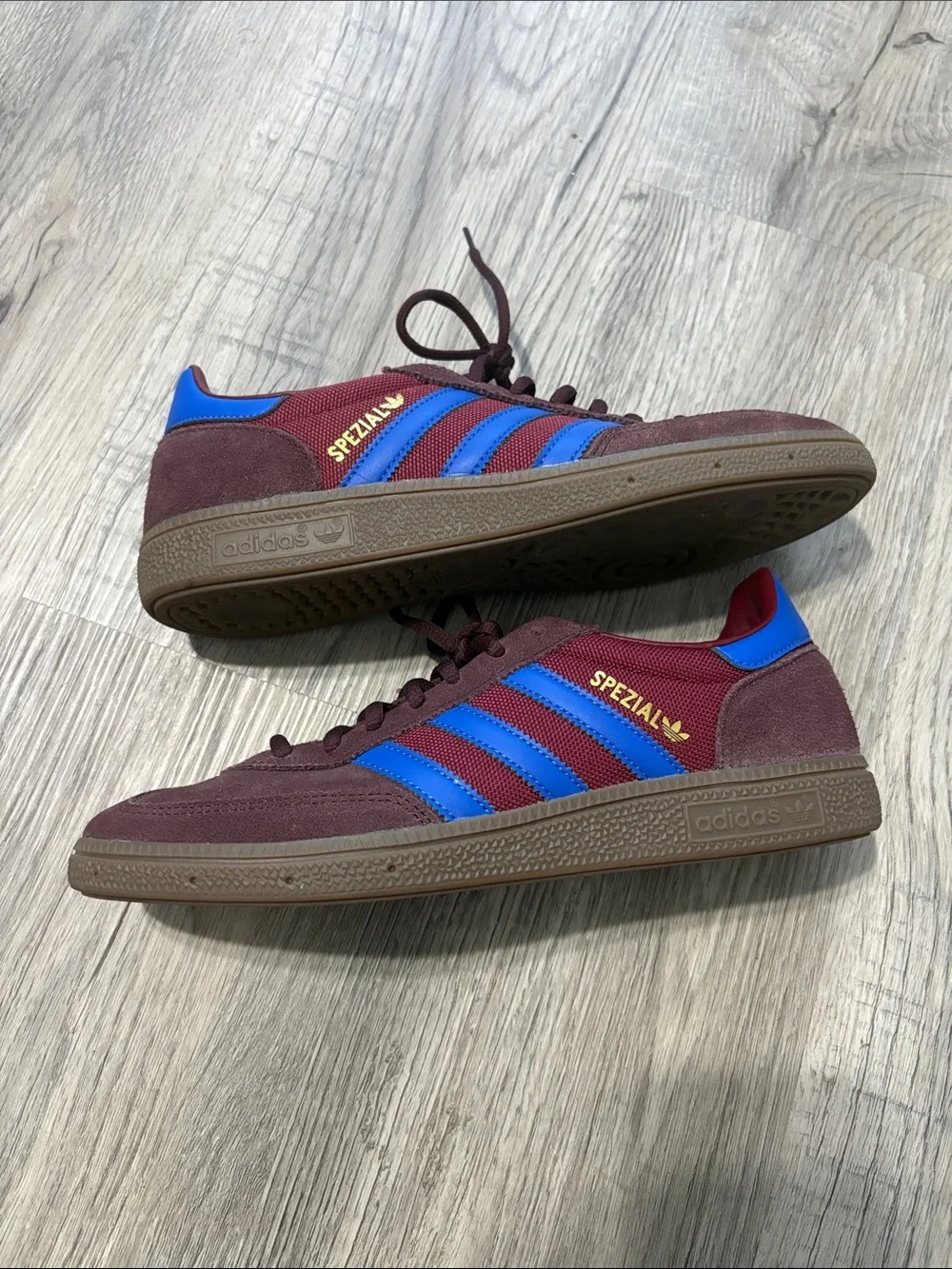 adidas Spezial Shoes Burgundy with Blue Size 9